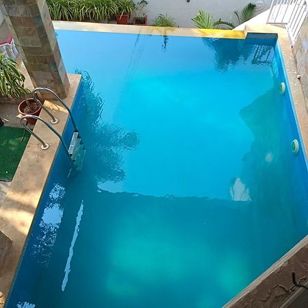 Ocean Suite Goa Dona Paula Exterior foto