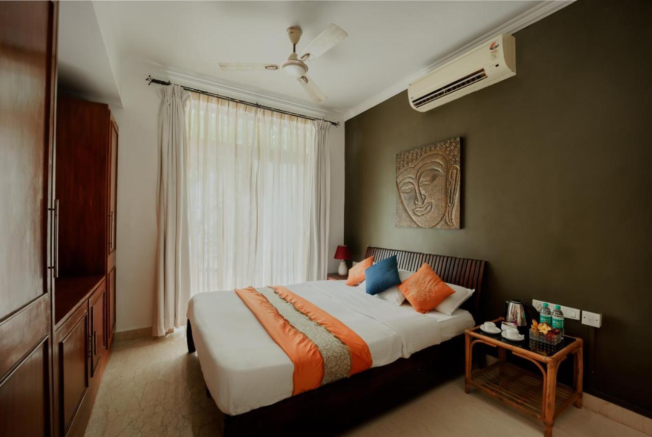 Ocean Suite Goa Dona Paula Exterior foto